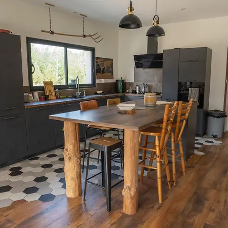 Maison Chaleureuse Au Calme, Sud Ardeche *